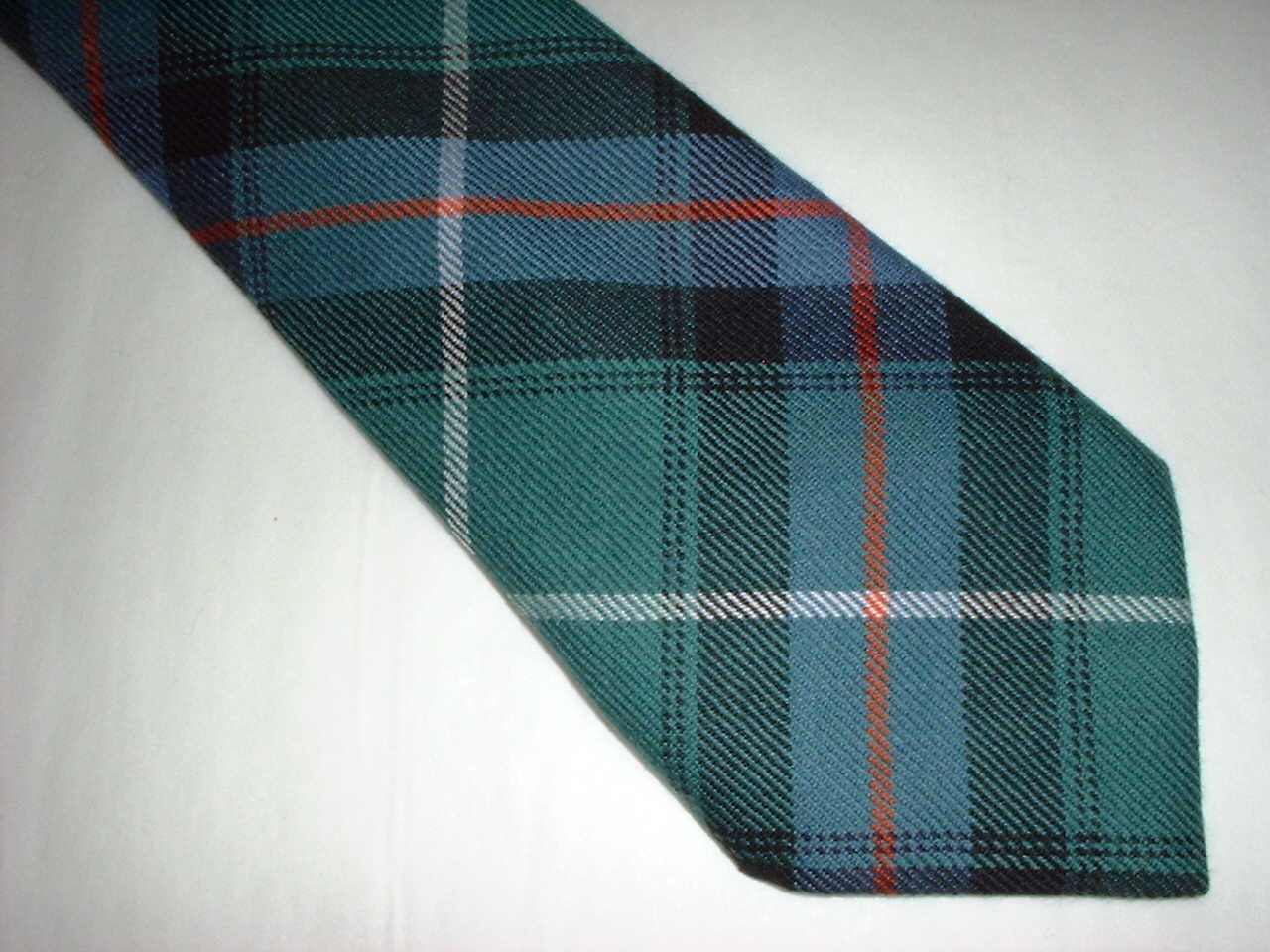 MacDonald of the Isles Hunting Ancient Tie - Edinburgh Castle Scottish ...