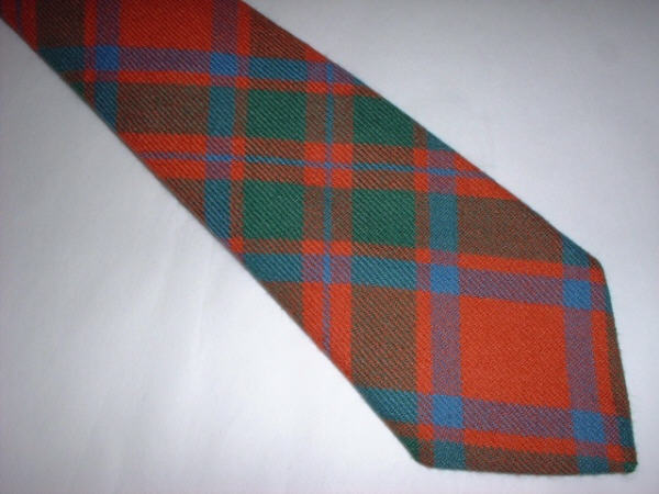 MacIntosh Clan Ancient Tie - Edinburgh Castle Scottish Imports